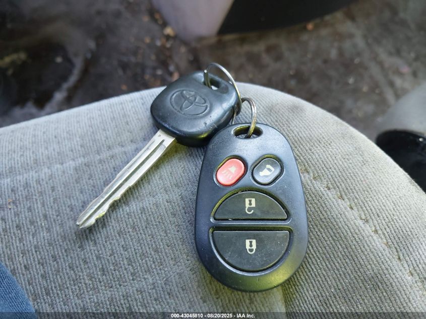 2005 Toyota Sienna Le VIN: 5TDZA23C85S293804 Lot: 43045810