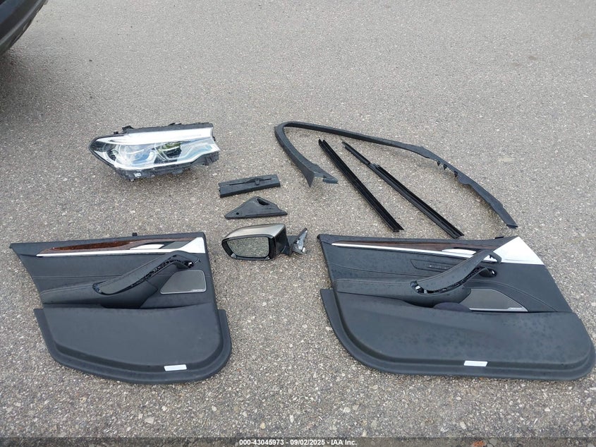 2019 BMW M550I xDrive VIN: WBAJB9C51KB464591 Lot: 43045973