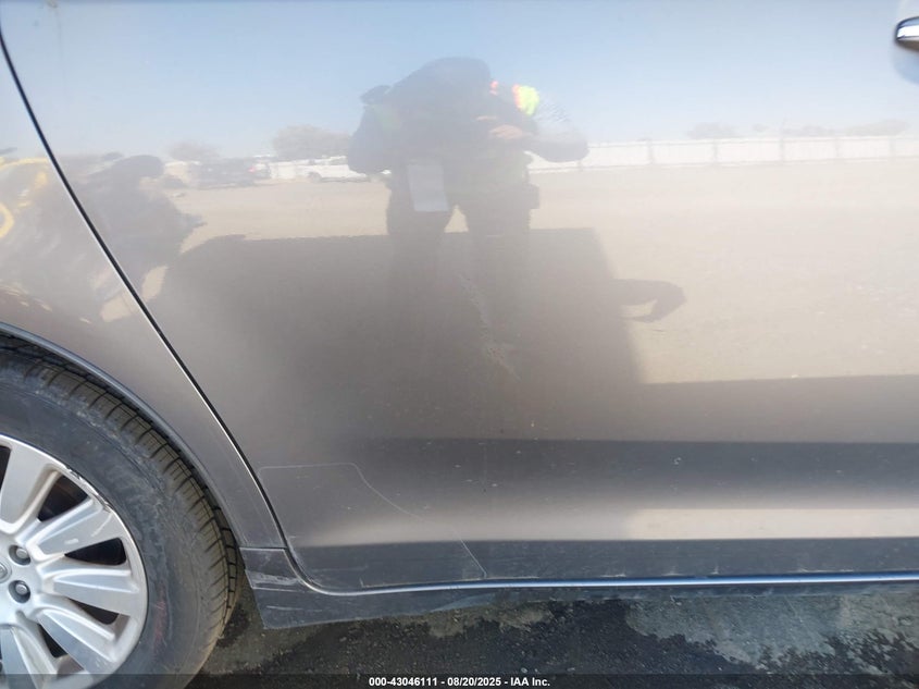 2016 Toyota Sienna Limited 7 Passenger VIN: 5TDDK3DC4GS137600 Lot: 43046111