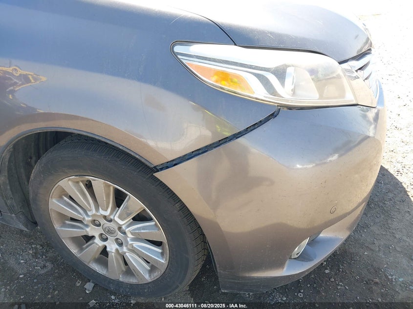 2016 Toyota Sienna Limited 7 Passenger VIN: 5TDDK3DC4GS137600 Lot: 43046111