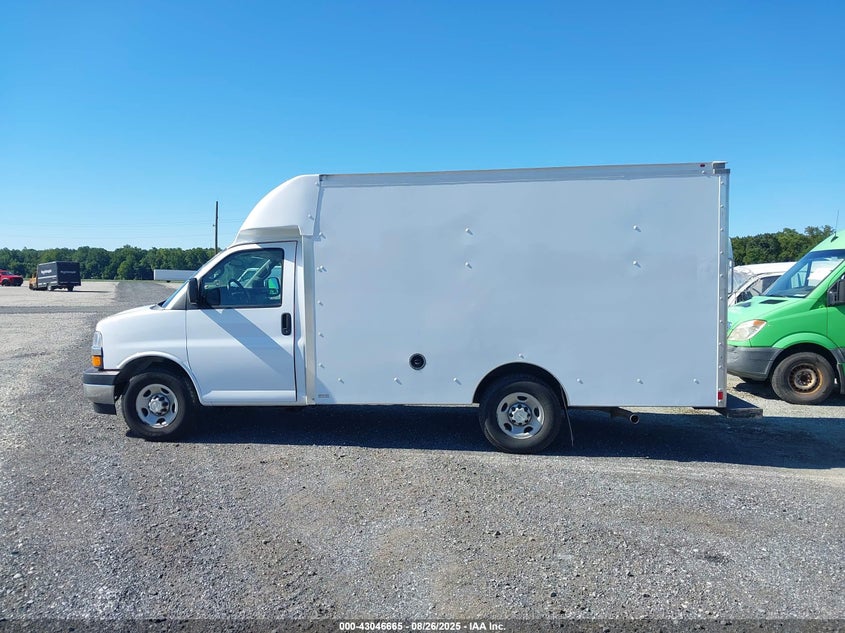 2019 Chevrolet Express Cutaway Work Van VIN: 1GB0GRFG5K1216397 Lot: 43046665