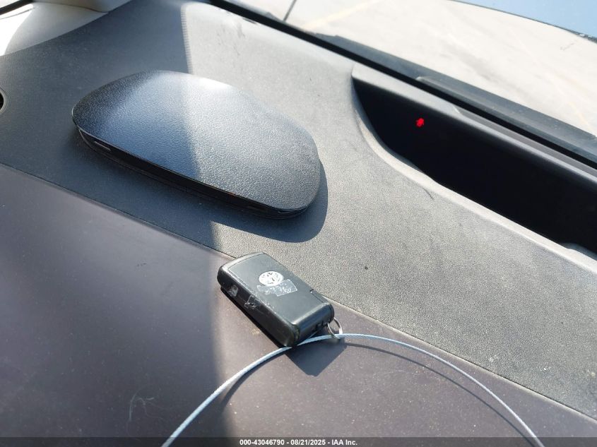 2005 Toyota Prius VIN: JTDKB20U957016049 Lot: 43046790