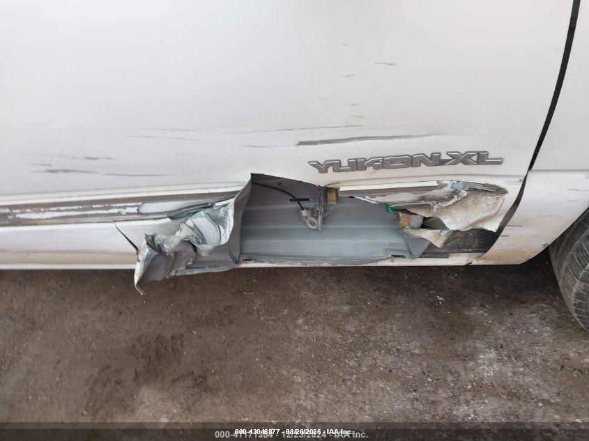 2000 GMC Yukon Xl 1500 Slt VIN: 3GKFK16T1YG146205 Lot: 43046877