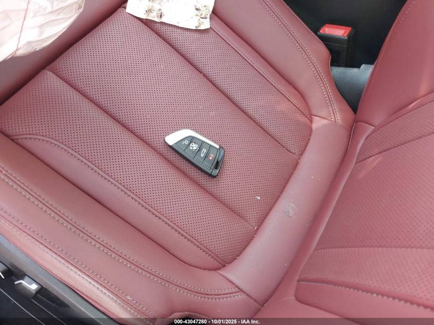 2024 BMW 3 Series 330I VIN: 3MW69FF03R8E76785 Lot: 43047280