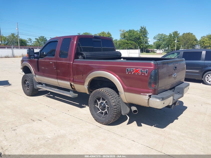 1FT8X3B63BEB72479 2011 FORD F350 photo no. 3