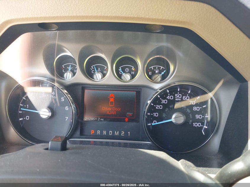 1FT8X3B63BEB72479 2011 FORD F350 photo no. 5