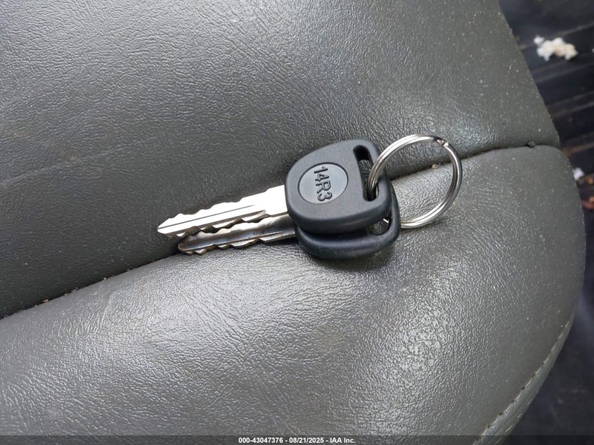 2003 Chevrolet Express Cutaway VIN: 1GBHG31V931213350 Lot: 43047376