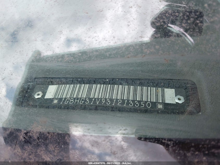 2003 Chevrolet Express Cutaway VIN: 1GBHG31V931213350 Lot: 43047376