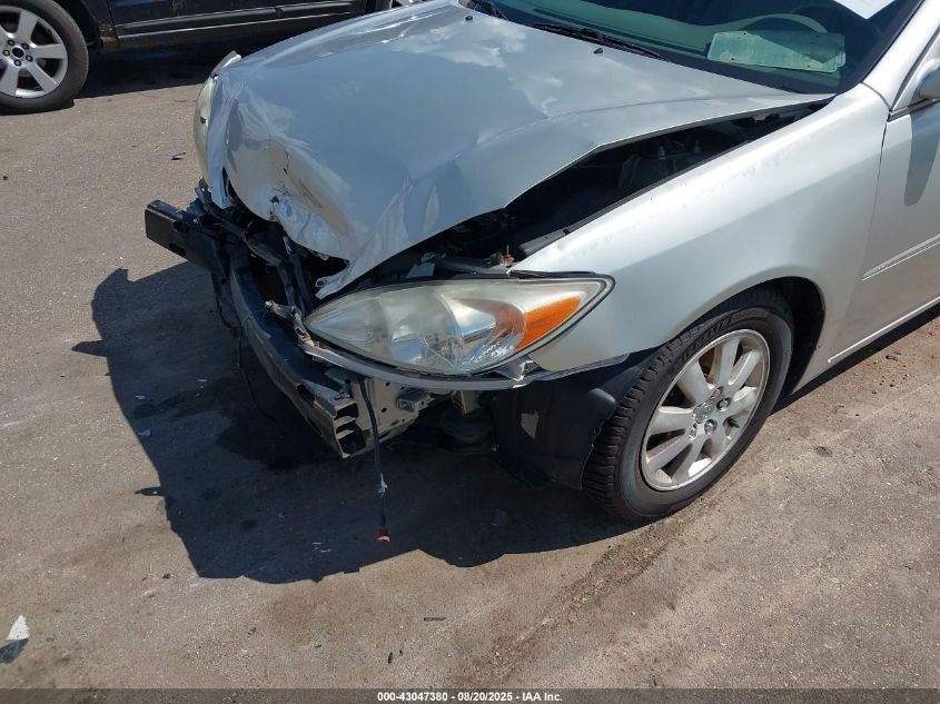 2003 Toyota Camry Xle V6 VIN: 4T1BF30K33U550358 Lot: 43047380