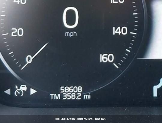 2022 Volvo Xc90 T6 Momentum 7 Passenger VIN: YV4A22PK6N1829221 Lot: 43047516