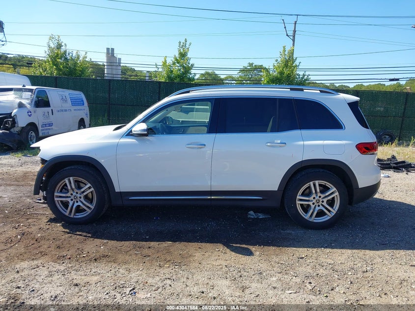 2022 MERCEDES-BENZ GLB 250 4MATIC - W1N4M4HB8NW182773