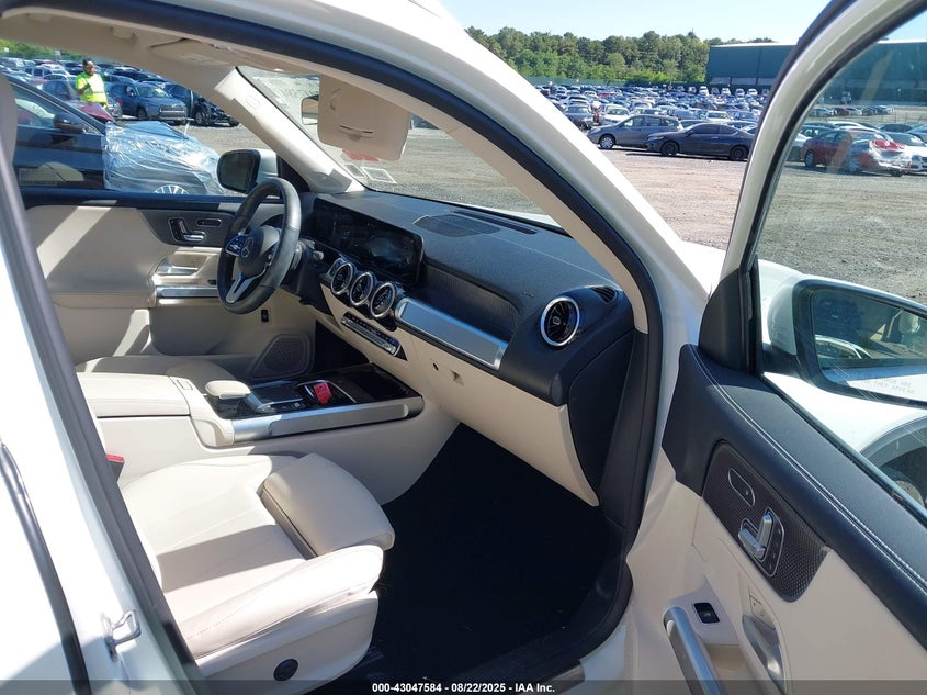 2022 MERCEDES-BENZ GLB 250 4MATIC - W1N4M4HB8NW182773