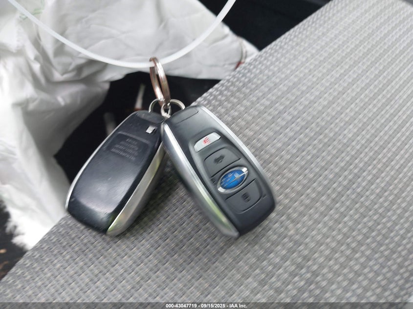 2020 Subaru Outback Premium VIN: 4S4BTACC2L3199174 Lot: 43047719