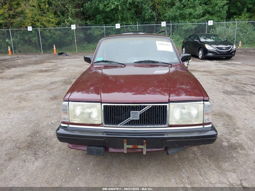 1991 Volvo 240 VIN: YV1AA8844M1435668 Lot: 43047811