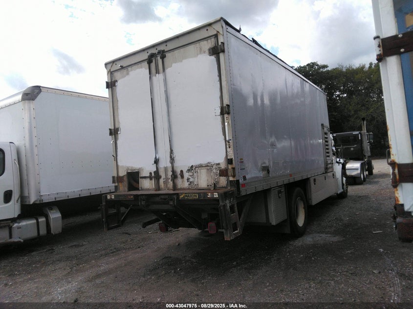 3ALACWDU0HDJG9272 2017   photo no. 4
