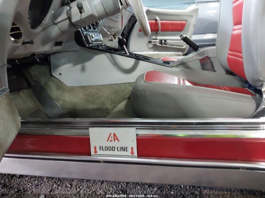 1977 Chevrolet Corvette VIN: 1Z37L7S419193 Lot: 43047999