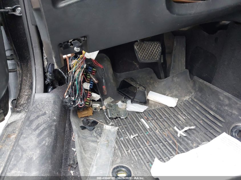 2015 Infiniti Q50 VIN: JN1BV7AR7FM411920 Lot: 43048125