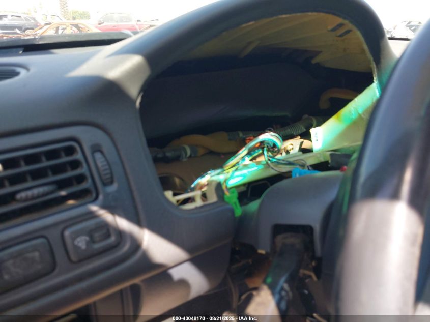 2000 Honda Civic Si VIN: 1HGEM1157YL032949 Lot: 43048170