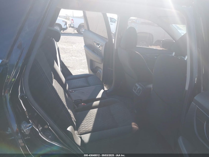 2020 NISSAN ROGUE SV FWD - JN8AT2MTXLW014392