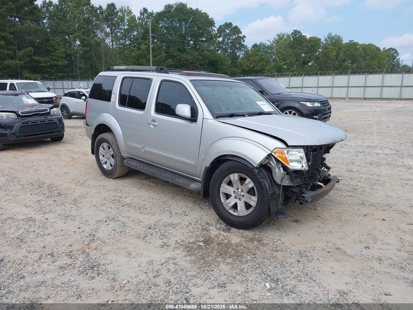 2006 Nissan Pathfinder Le silver other gasoline 5N1AR18U96C631078 photo #1