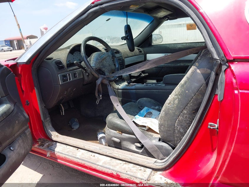 2002 Ford Thunderbird VIN: 1FAHP60A22Y101562 Lot: 43048684