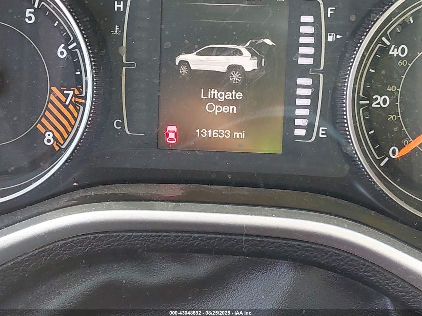 2015 Jeep Cherokee Latitude VIN: 1C4PJLCS2FW631638 Lot: 43048692