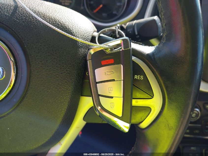 2015 Jeep Cherokee Latitude VIN: 1C4PJLCS2FW631638 Lot: 43048692