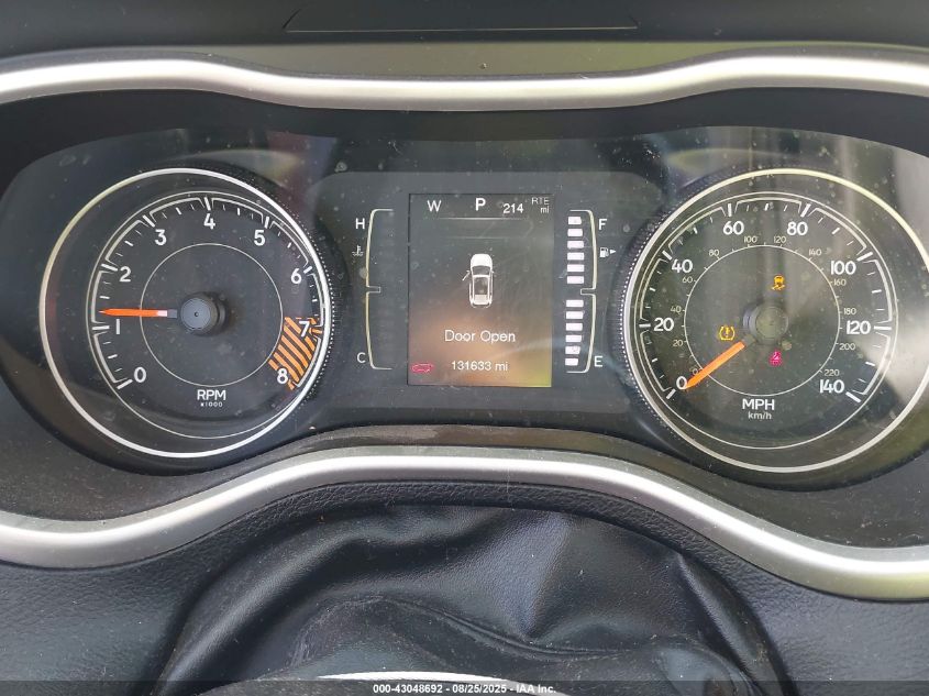 2015 Jeep Cherokee Latitude VIN: 1C4PJLCS2FW631638 Lot: 43048692