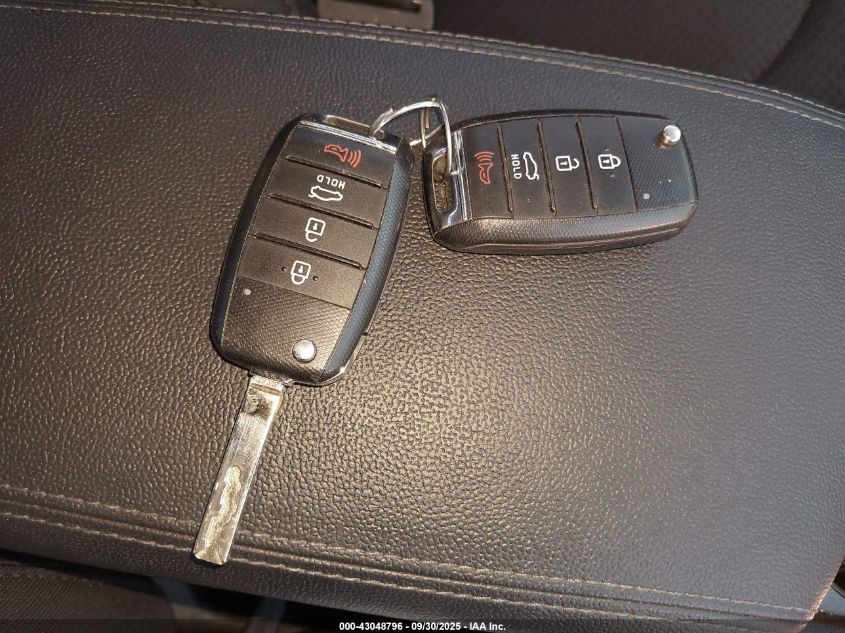 2017 Kia Optima Lx VIN: 5XXGT4L34HG157768 Lot: 43048796