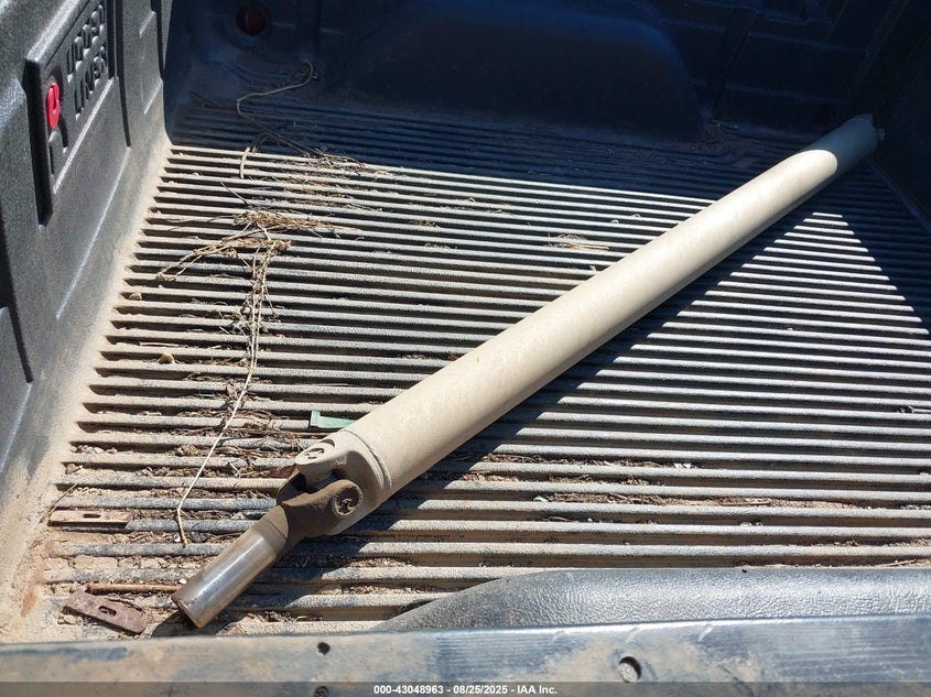 2005 Chevrolet Silverado 1500 Z71 VIN: 2GCEK13T851391955 Lot: 43048963