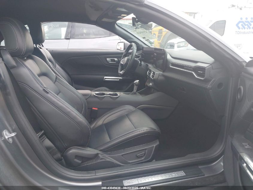 2025 Ford Mustang - 1FAGP8UH8S5111304