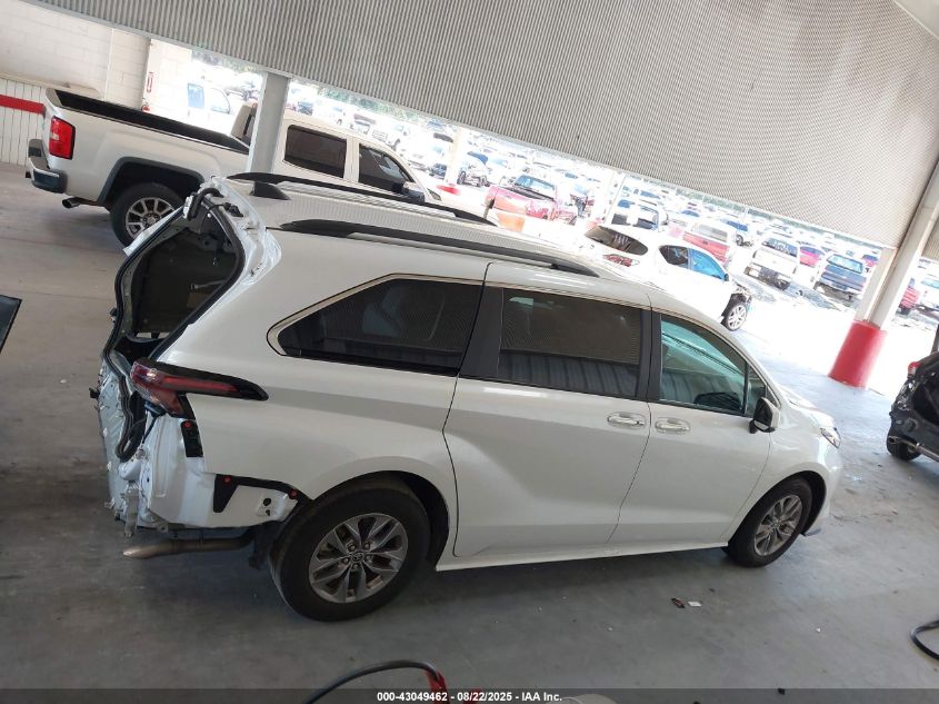2023 Toyota Sienna - 5TDYRKEC3PS176233