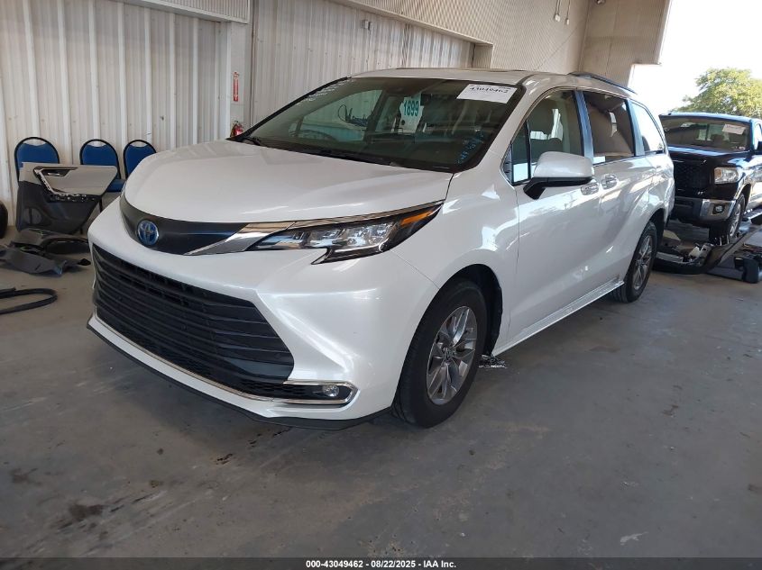 2023 Toyota Sienna - 5TDYRKEC3PS176233