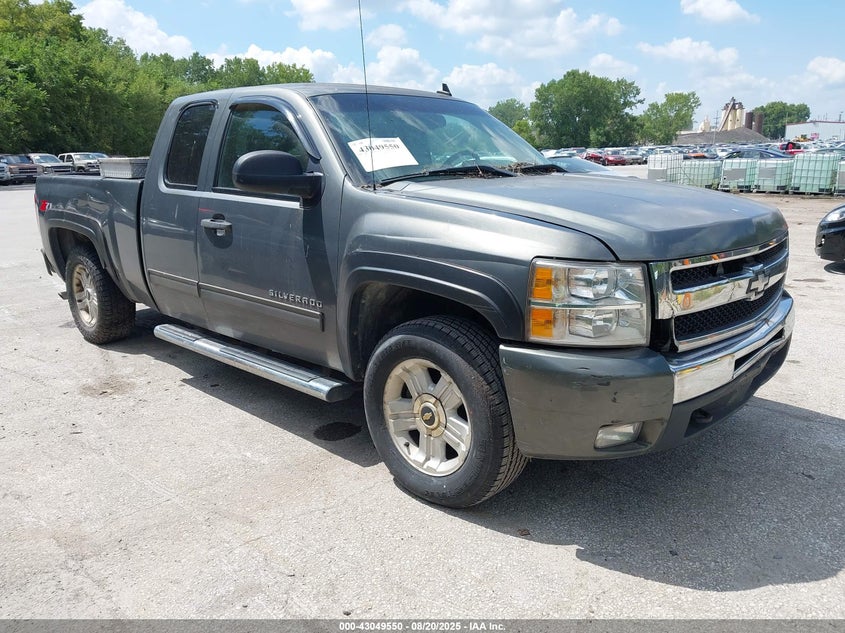 1GCRKSE30BZ452299 2011 Chevrolet Silverado 1500 Lt auction photo 1