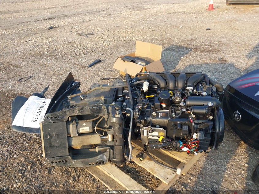 2015 Mercury 90 Elite VIN: 2B161528 Lot: 43049778