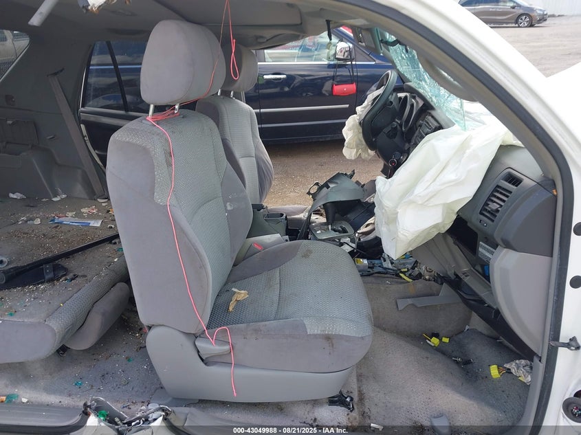 JTEBU14R740046499 2004 TOYOTA 4RUNNER photo no. 5