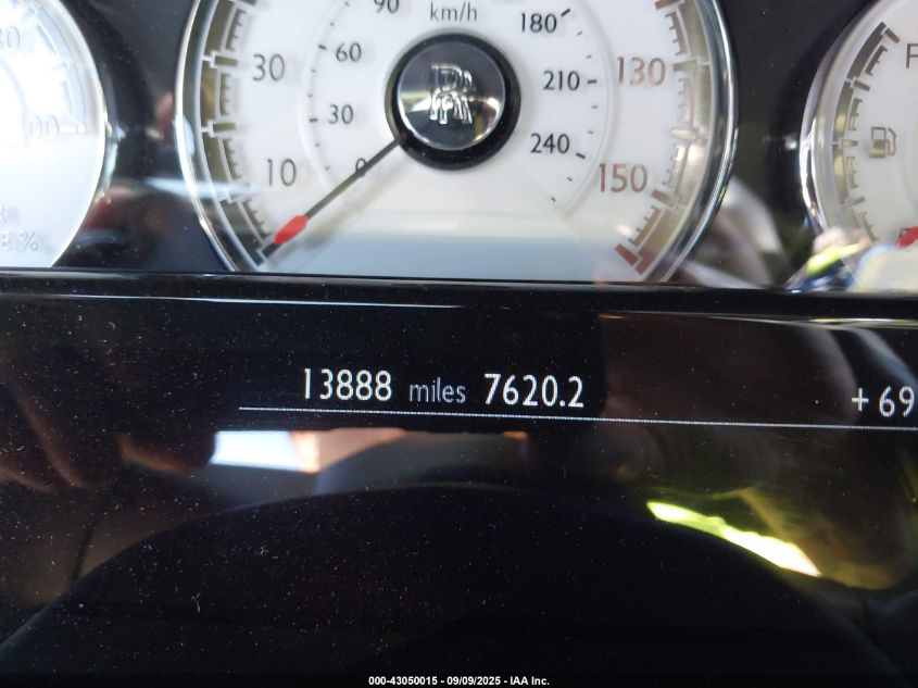 2018 Rolls-Royce Wraith VIN: SCA665C51JUX86955 Lot: 43050015