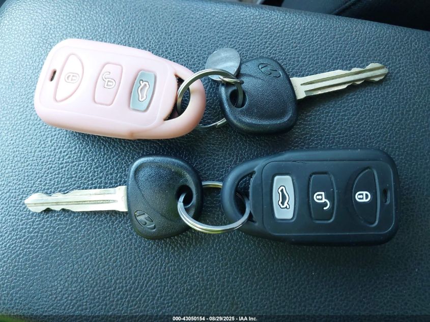 2019 Hyundai Elantra Se VIN: KMHD74LF4KU809366 Lot: 43050154