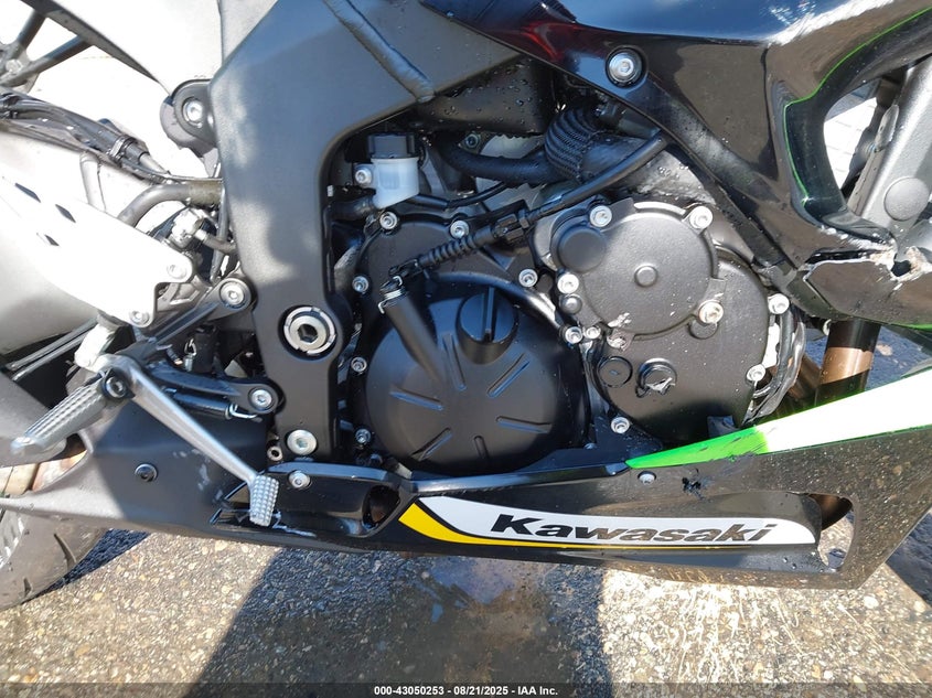 2025 Kawasaki Zx636 K VIN: JKBZXJJ16SA021437 Lot: 43050253