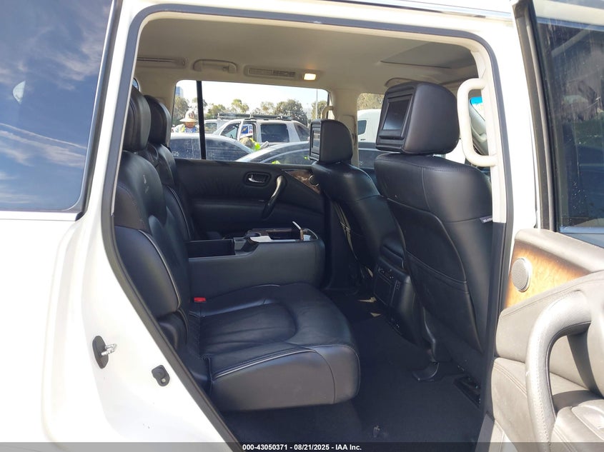 2014 INFINITI QX80 JN8AZ2NF1E9555873