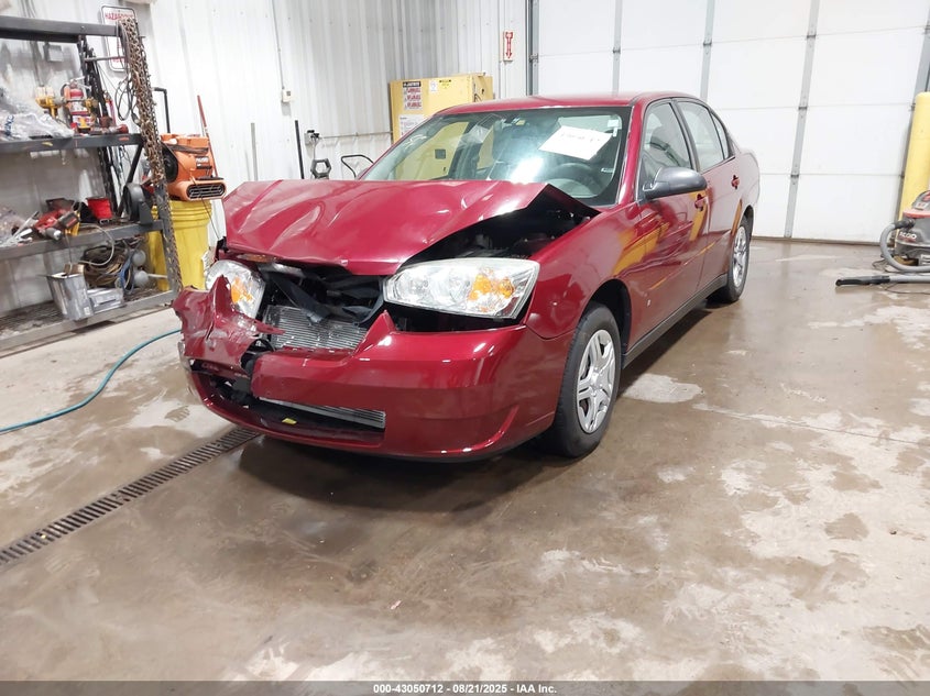 2007 Chevrolet Malibu Ls brown sedan gasoline 1G1ZS57F57F167396 photo #3