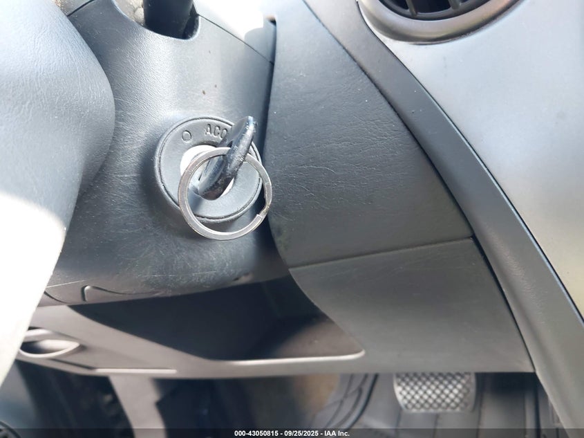 2005 Saturn Ion 3 VIN: 1G8AL52FX5Z139950 Lot: 43050815