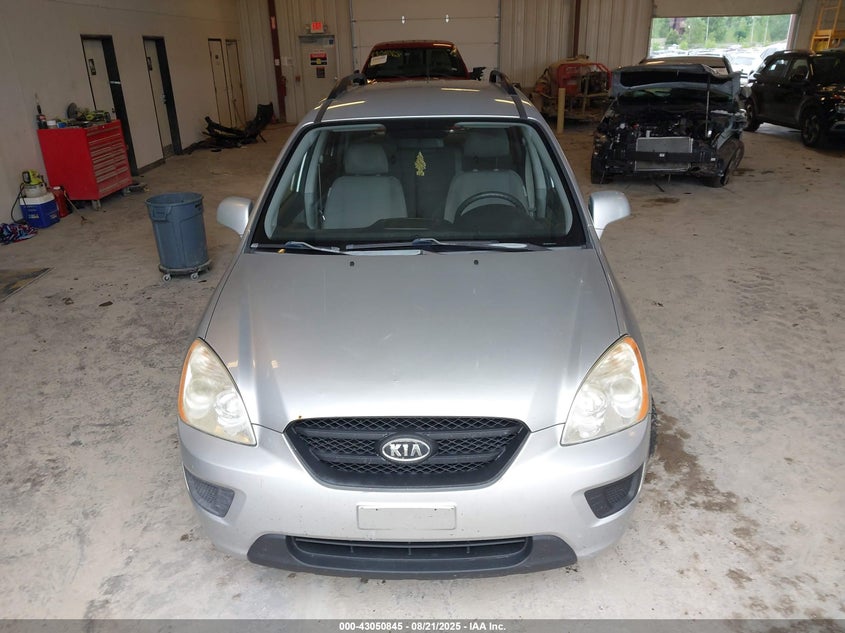 2009 Kia Rondo Lx VIN: KNAFG528997282758 Lot: 43050845