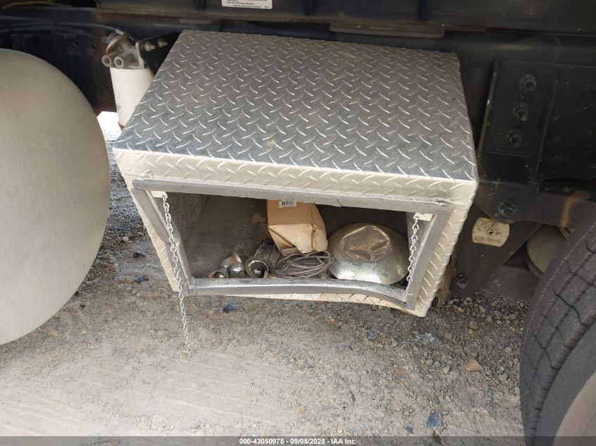 2018 International Workstar 7500 VIN: 3HAWPTAT9JL344832 Lot: 43050975