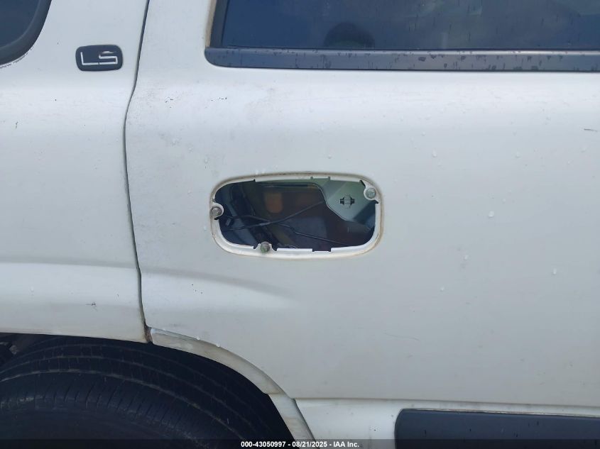 2002 Chevrolet Tahoe Ls VIN: 1GNEC13V42J303653 Lot: 43050997