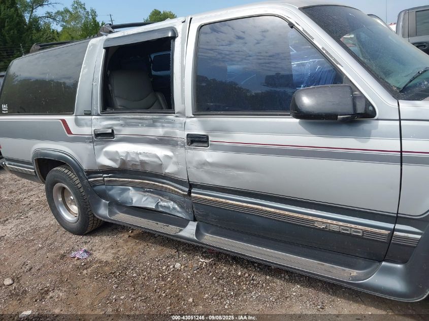 1994 Chevrolet Suburban C1500 VIN: 1GBEC16K3RJ426658 Lot: 43051246