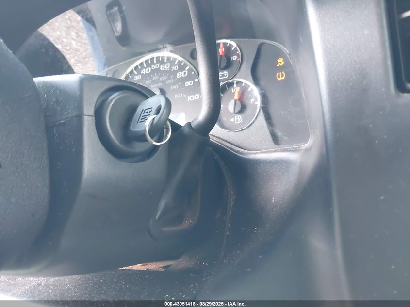 1GB0GRF74M1300228 2021 CHEVROLET EXPRESS photo no. 10