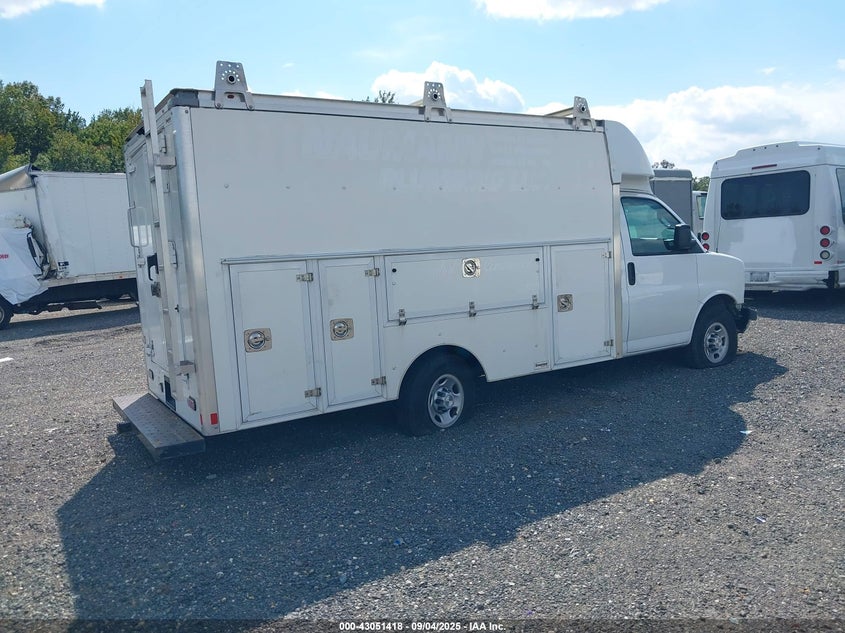 1GB0GRF74M1300228 2021 CHEVROLET EXPRESS photo no. 4