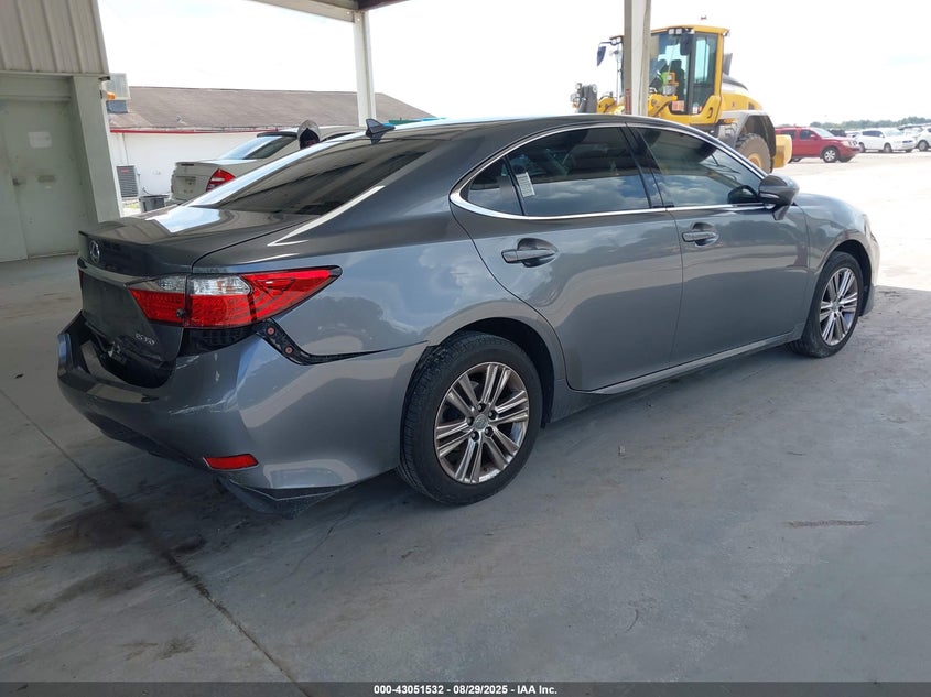 Vin: jthbk1gg6d2032875, lot: 43545692, lexus es 350 20134