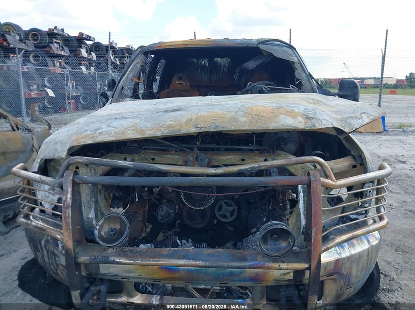 2002 Ford F-250 Lariat/Xl/Xlt VIN: 1FTNW21S82EA35312 Lot: 43051671